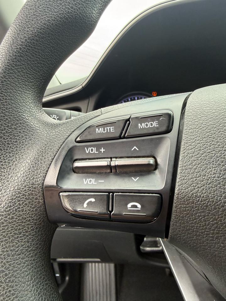 Hyundai Elantra SE 2020