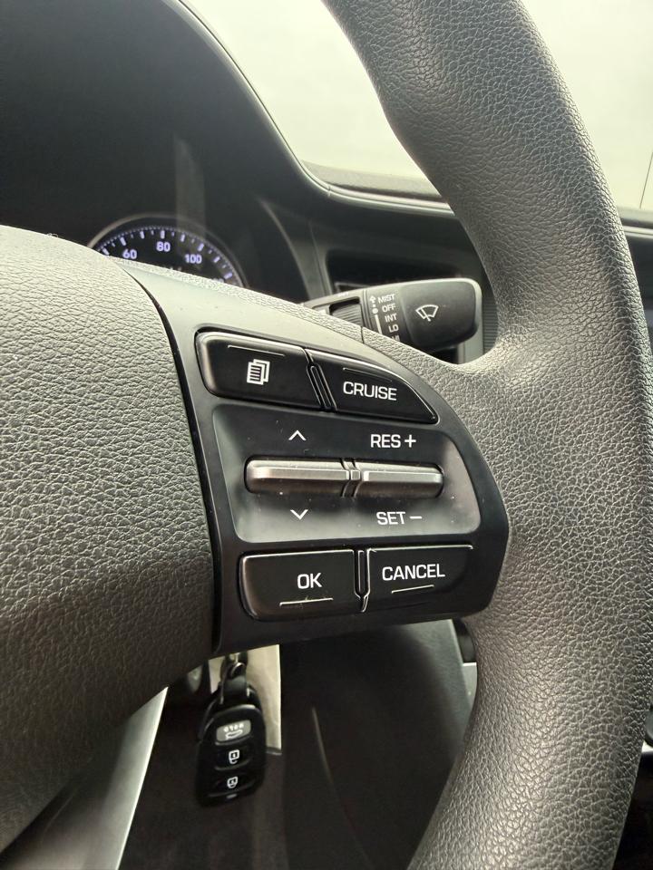 Hyundai Elantra SE 2020