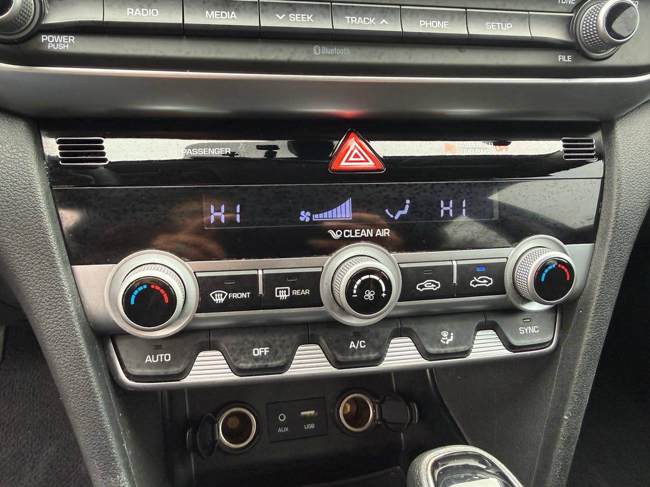 Hyundai Elantra SE 2020