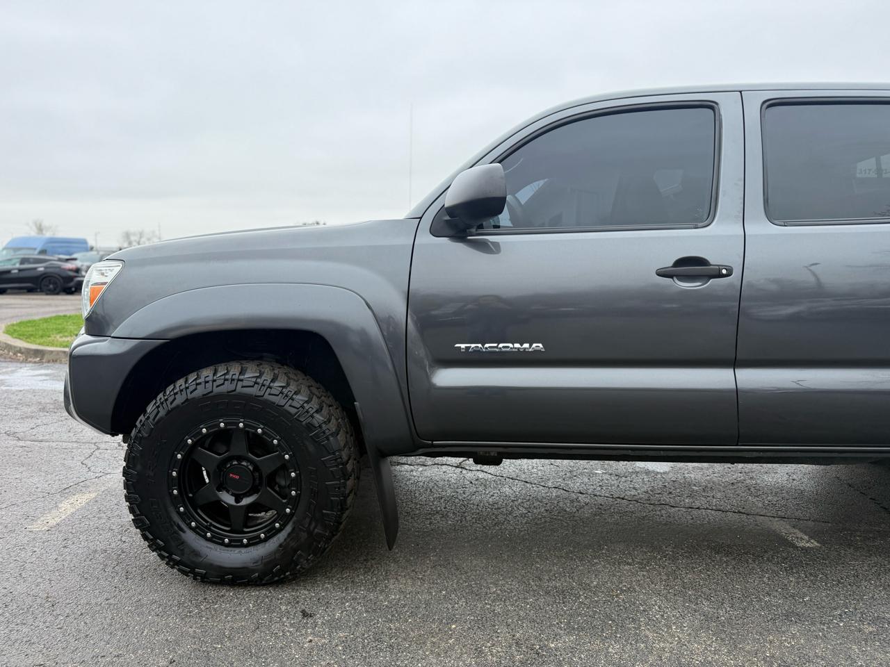 Toyota Tacoma Double Cab V6 4WD 2015