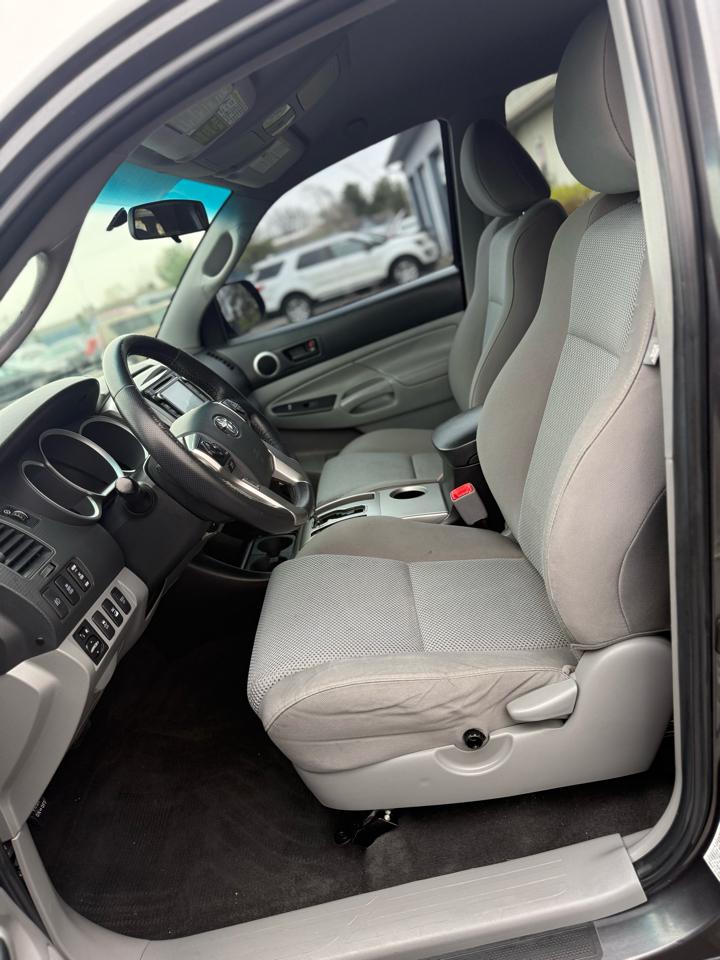 Toyota Tacoma Double Cab V6 4WD 2015