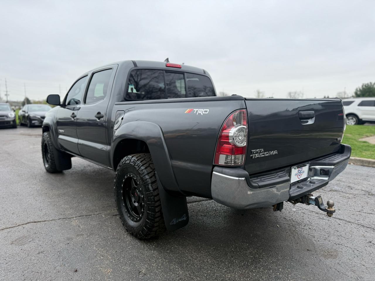 Toyota Tacoma Double Cab V6 4WD 2015