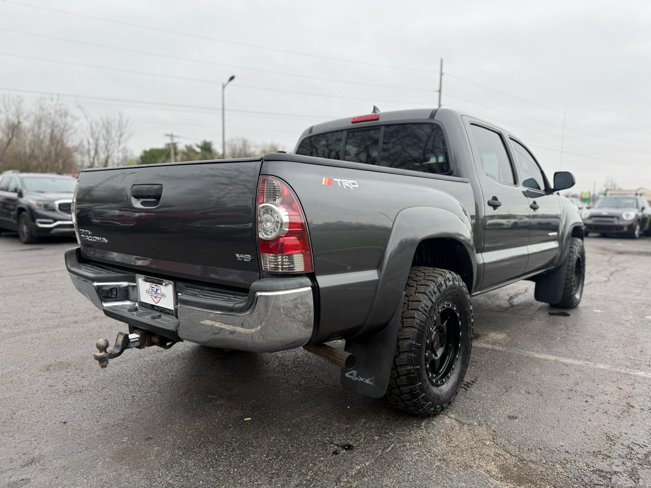 Toyota Tacoma Double Cab V6 4WD 2015