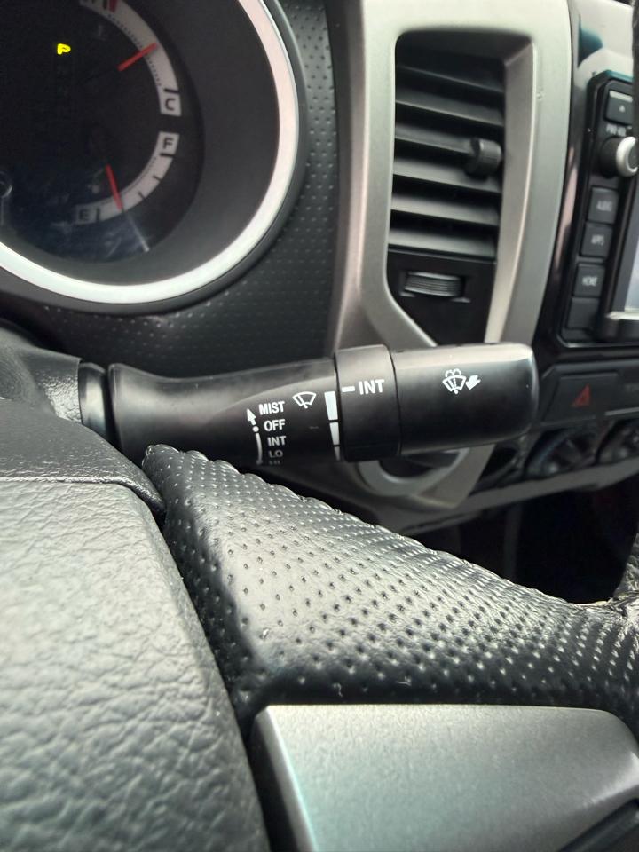 Toyota Tacoma Double Cab V6 4WD 2015