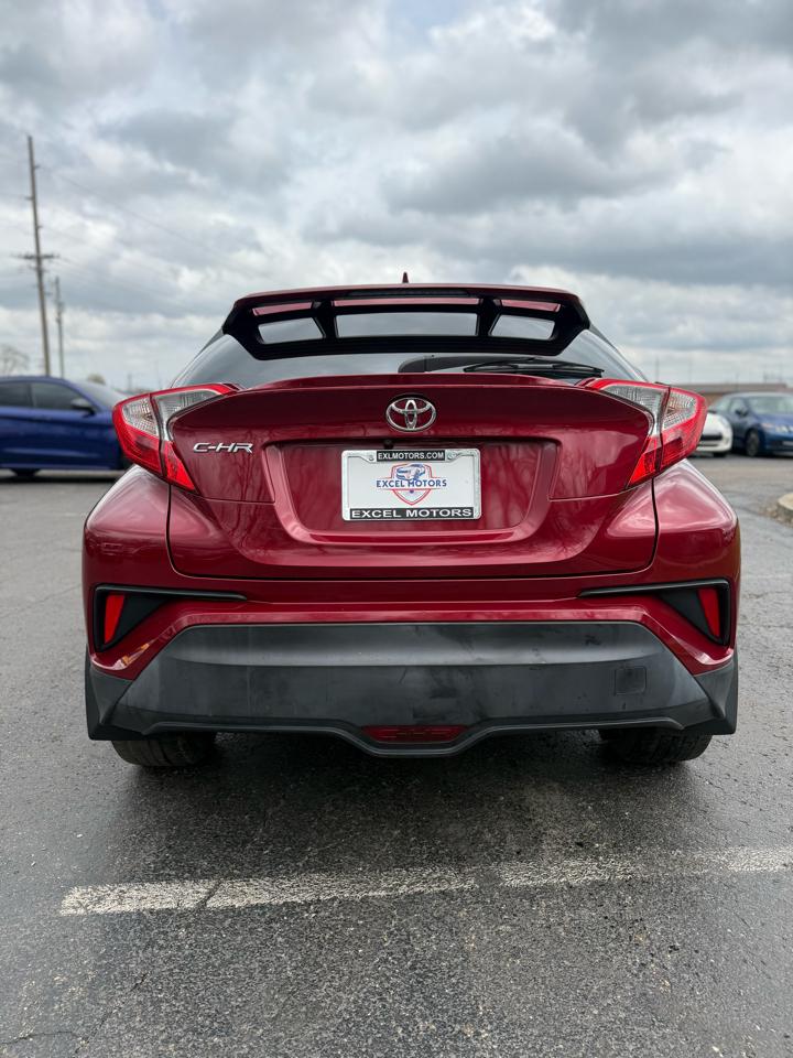 Toyota C-HR XLE 2018