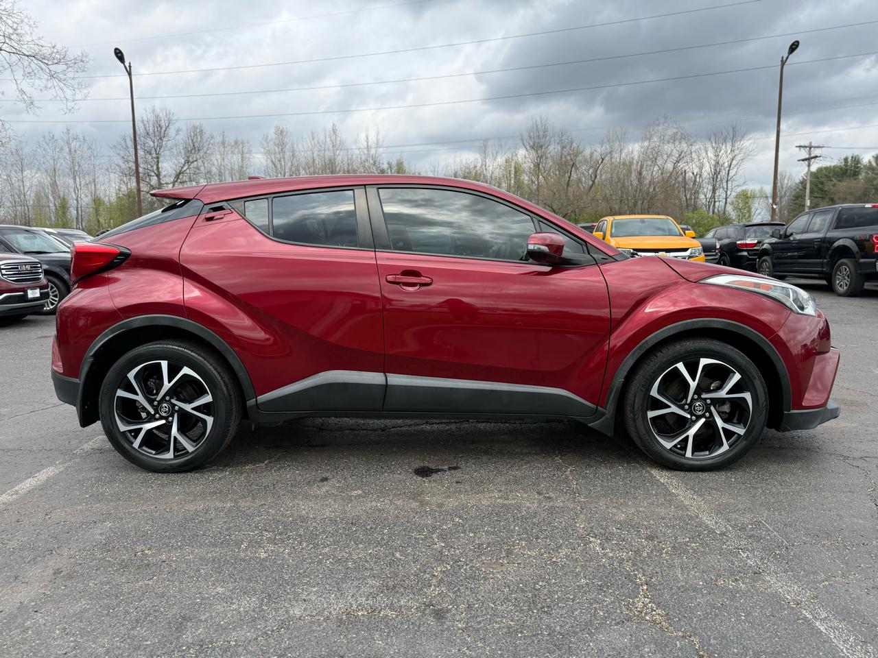 Toyota C-HR XLE 2018