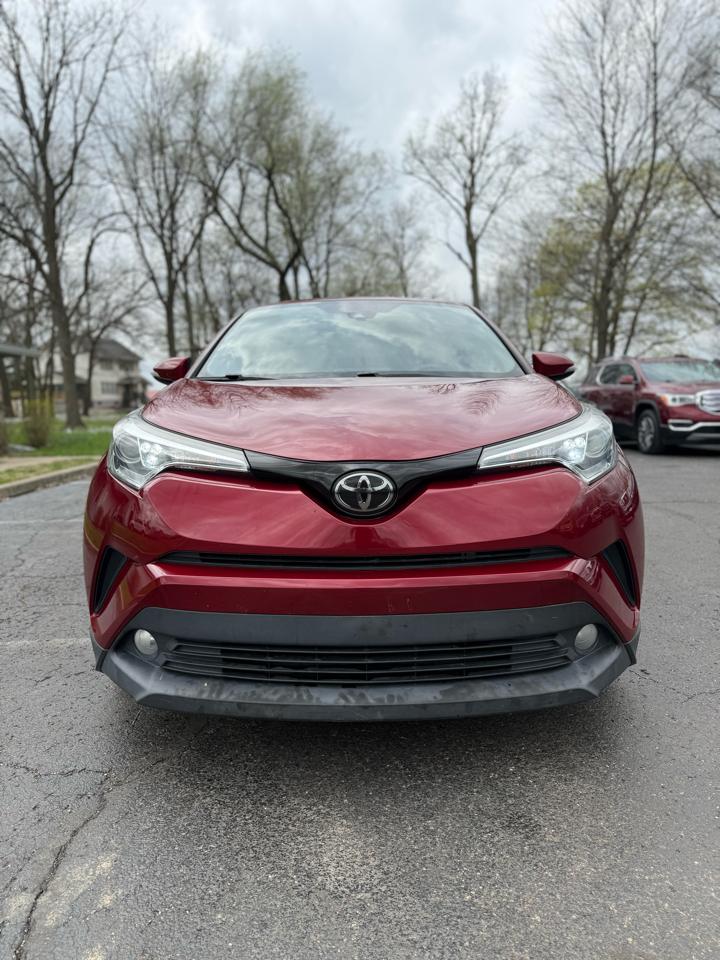 Toyota C-HR XLE 2018
