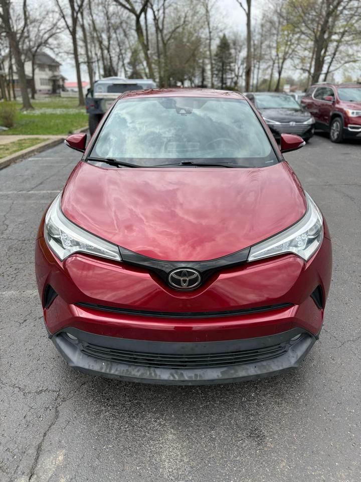 Toyota C-HR XLE 2018