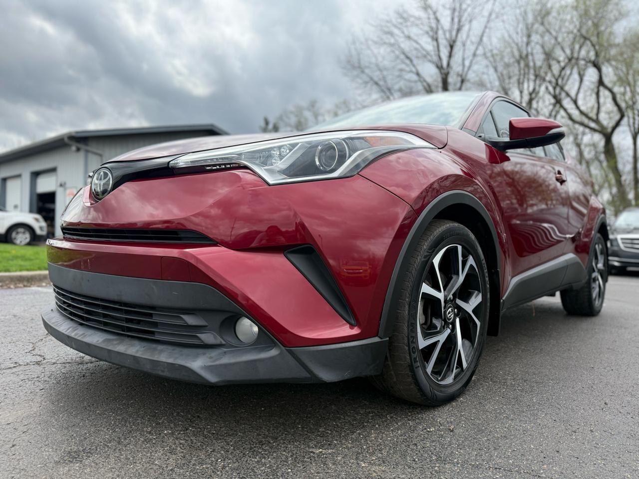 Toyota C-HR XLE 2018