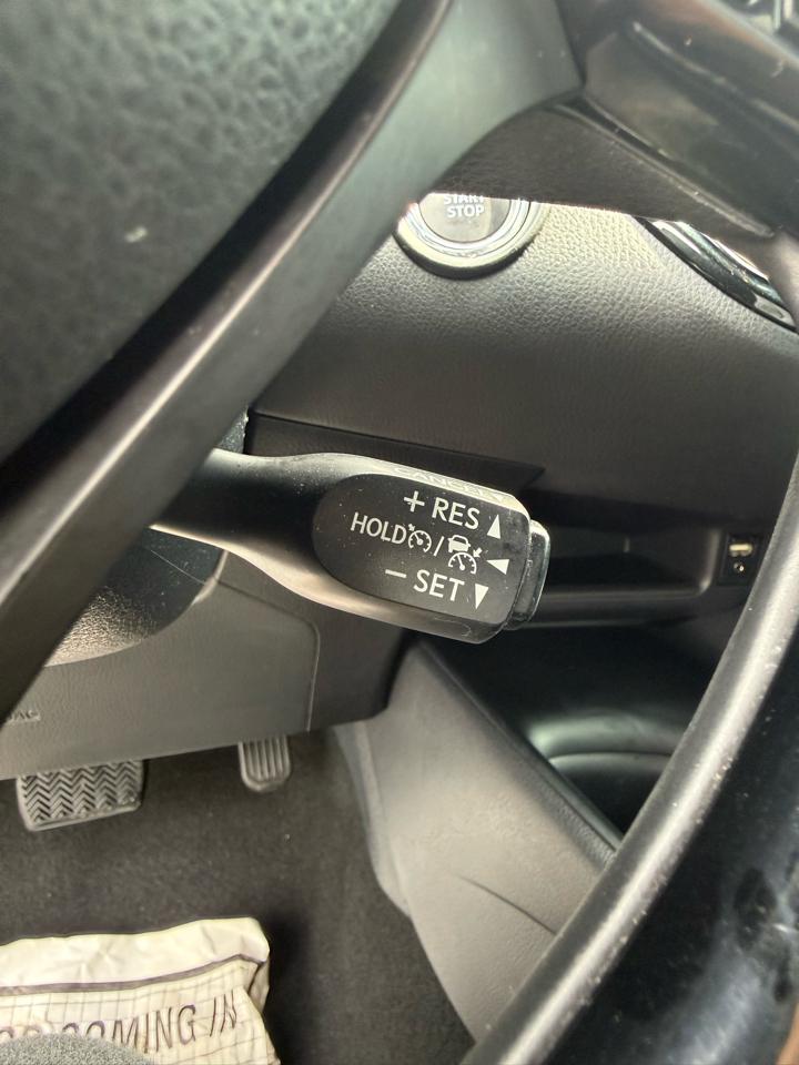 Toyota C-HR XLE 2018