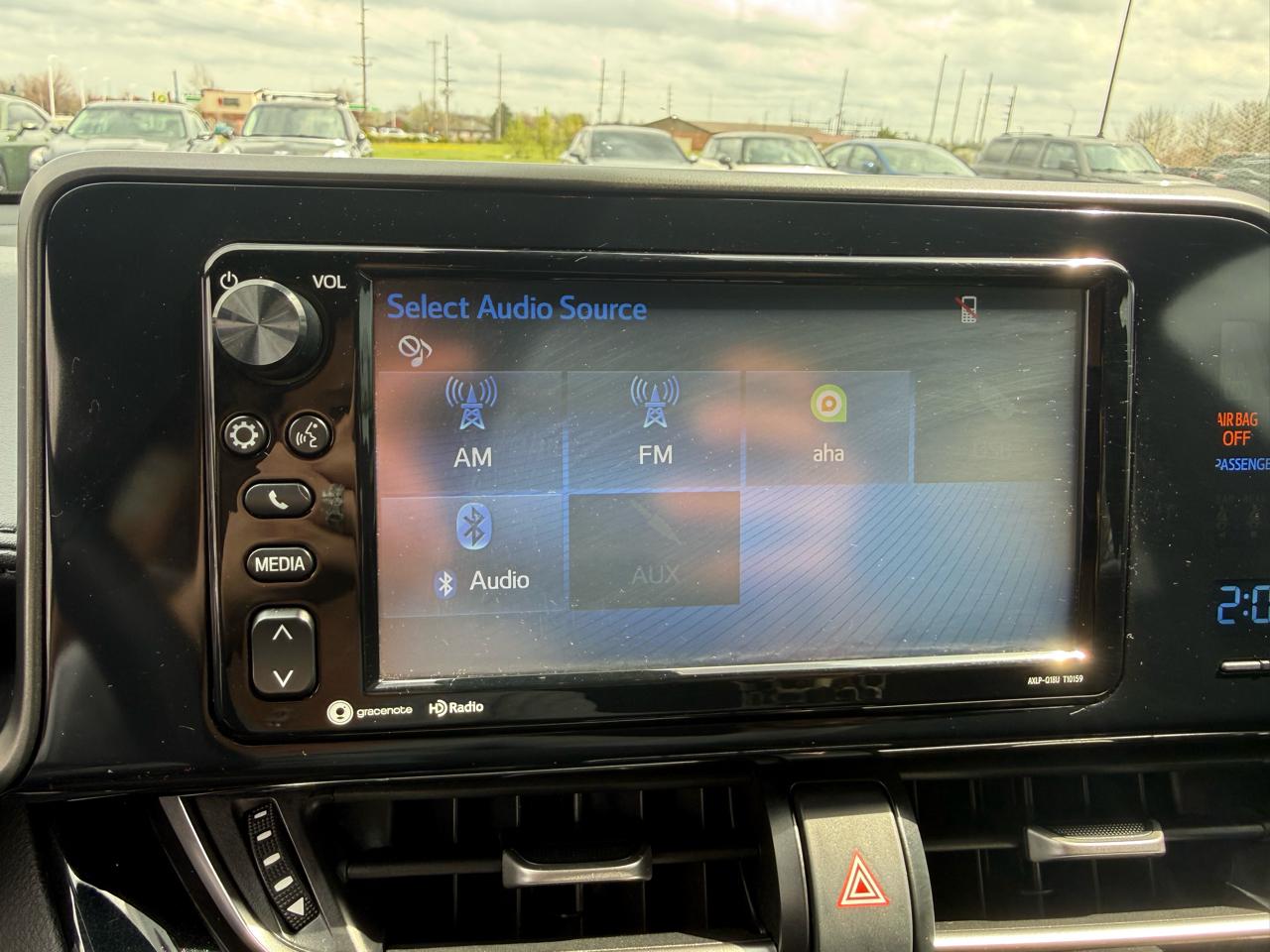 Toyota C-HR XLE 2018