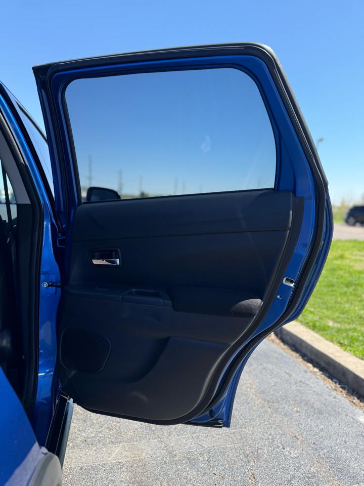 Mitsubishi Outlander Sport  2017