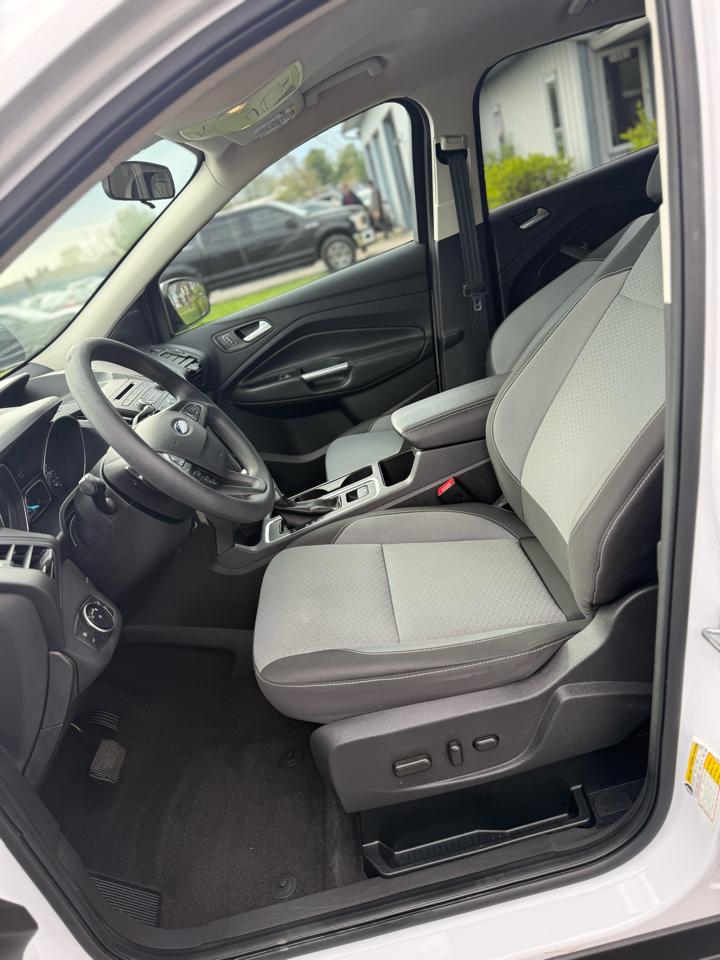 Ford Escape SE FWD 2017