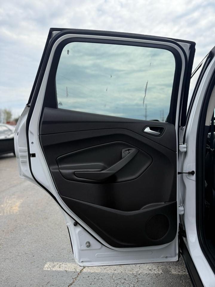 Ford Escape SE FWD 2017