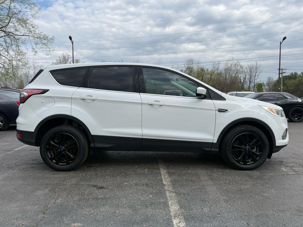 Ford Escape SE FWD 2017