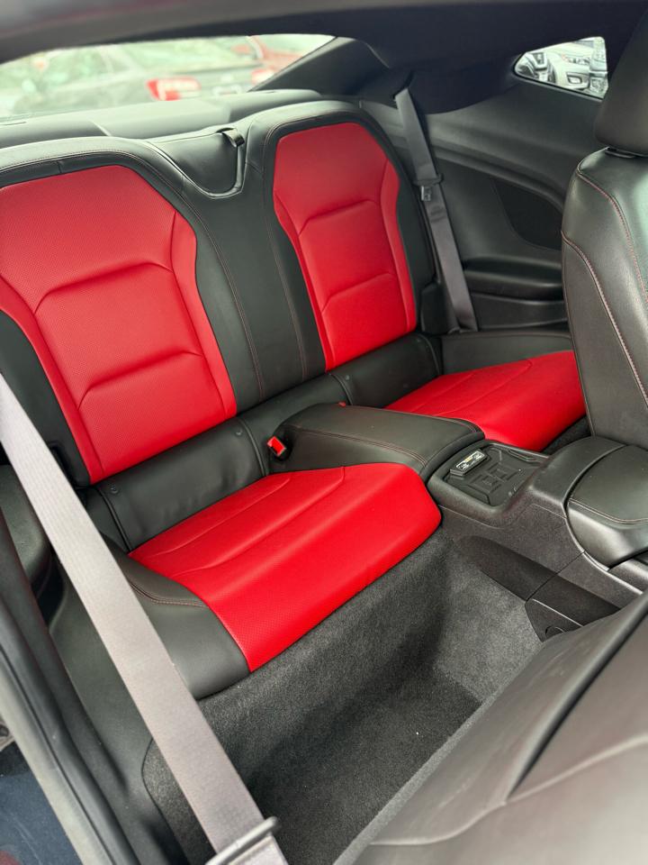 Chevrolet Camaro RS Coupe 2016