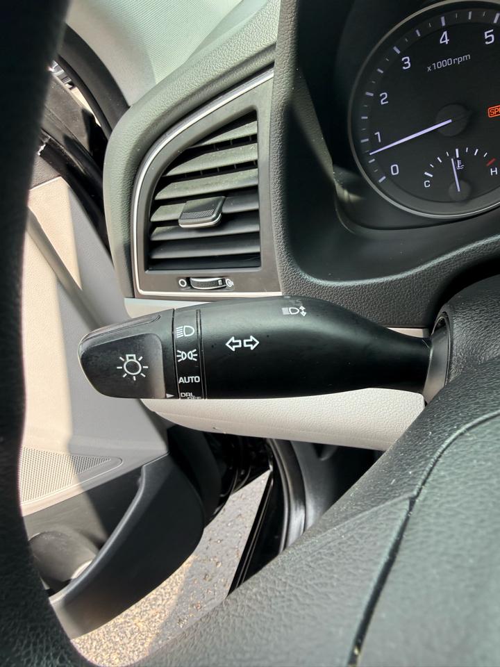 Hyundai Elantra Limited 2018