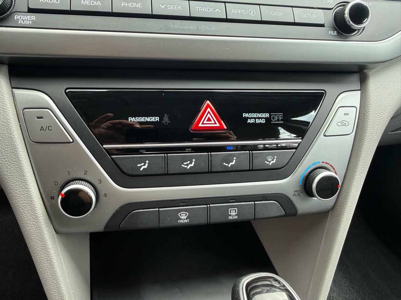 Hyundai Elantra Limited 2018