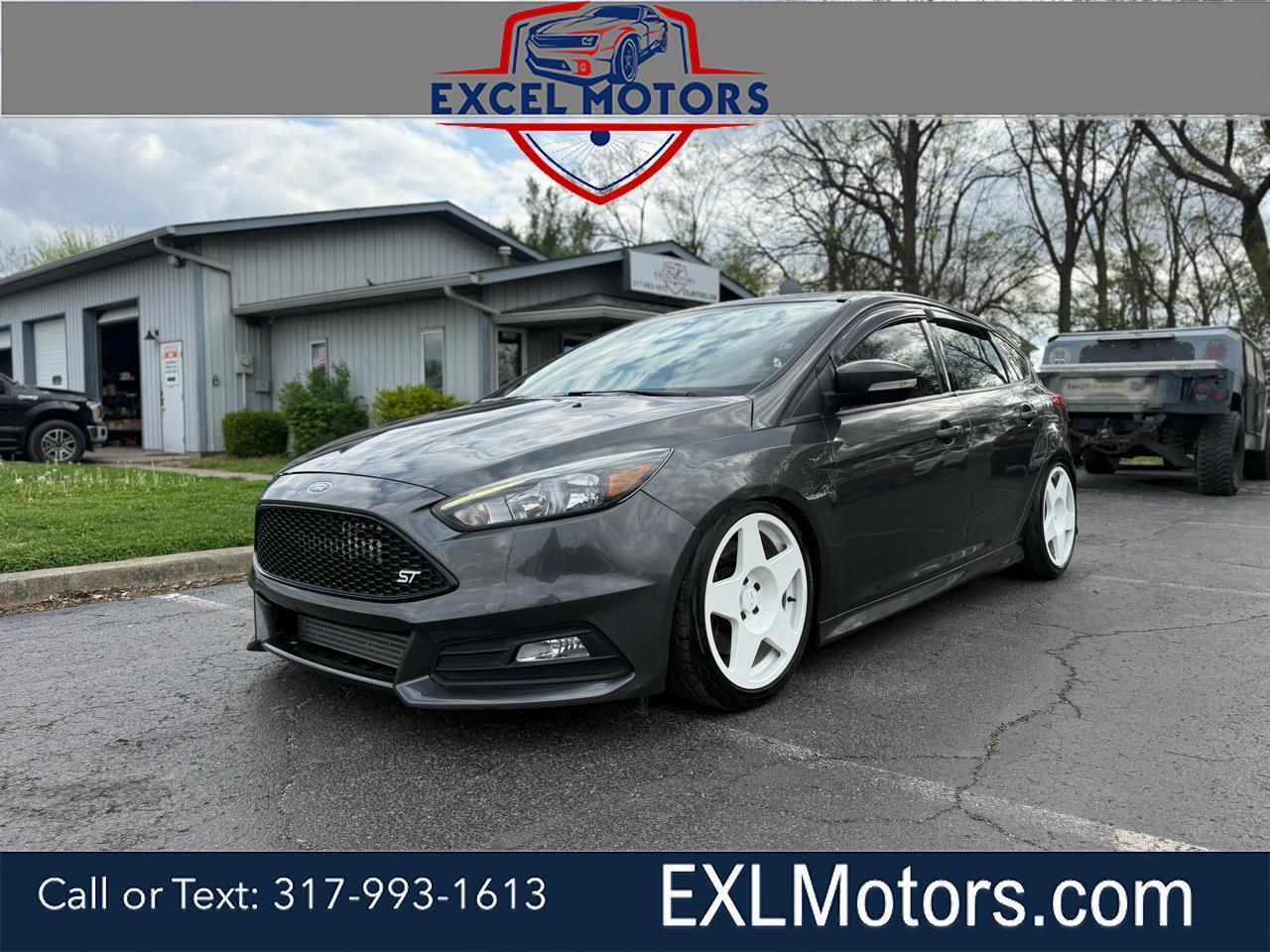 2017 Ford Focus ST Hatch