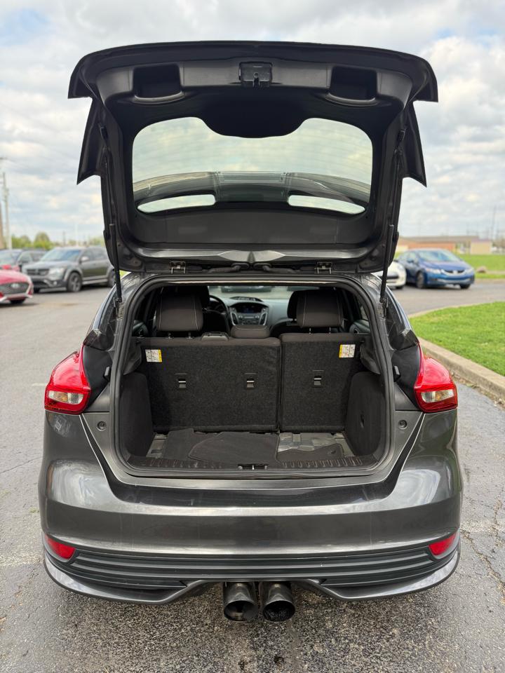 Ford Focus ST Hatch 2017