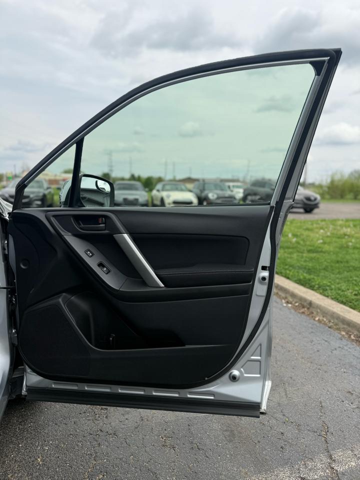 Subaru Forester 2.5i Premium 2014