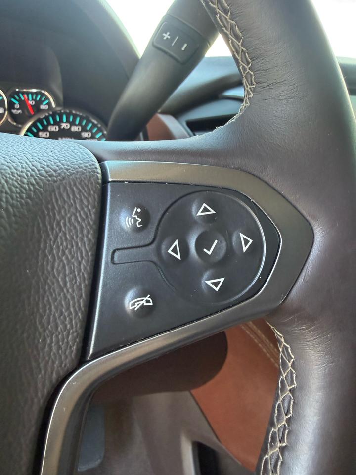 Chevrolet Tahoe LTZ 4WD 2015