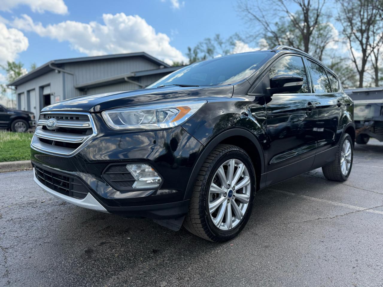 Ford Escape Titanium FWD 2017