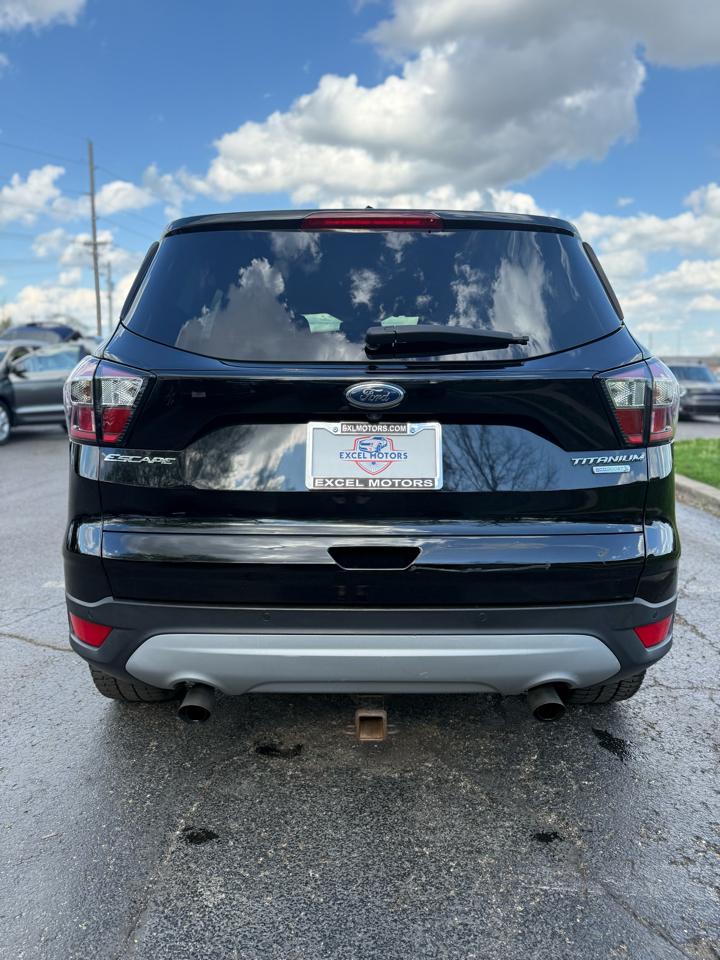 Ford Escape Titanium FWD 2017