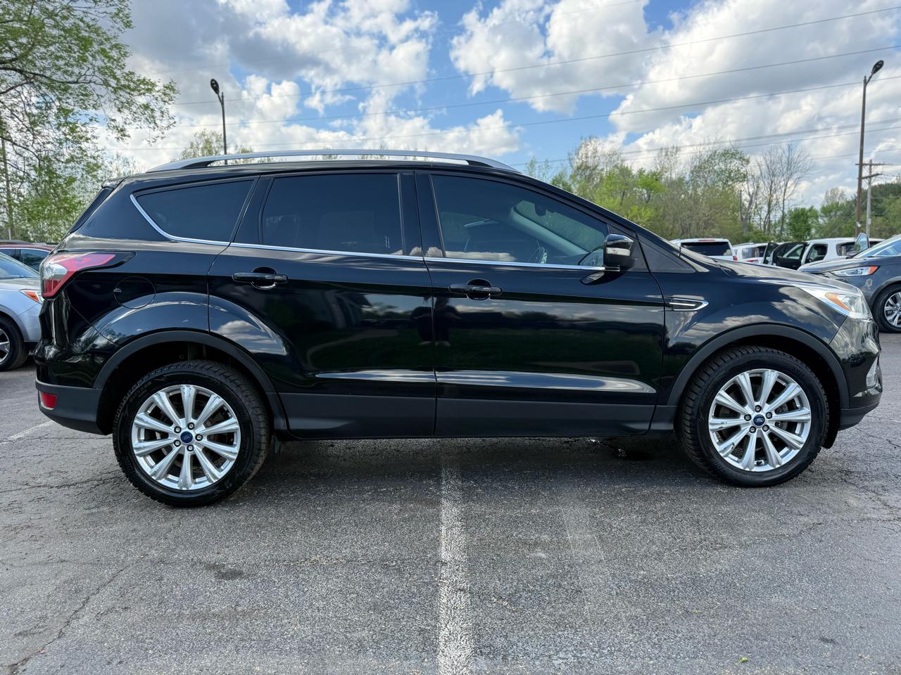 Ford Escape Titanium FWD 2017