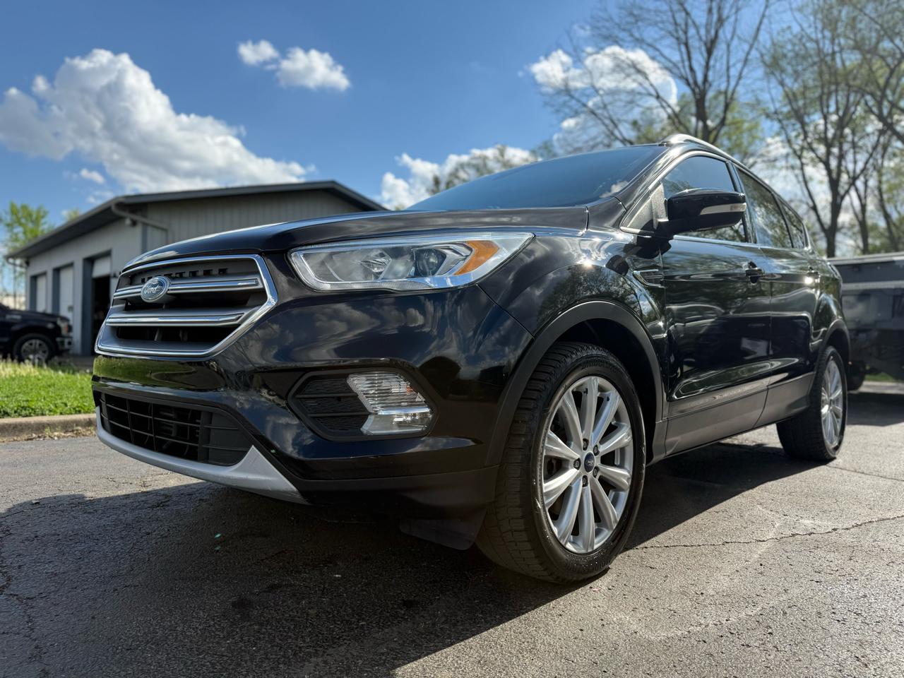 Ford Escape Titanium FWD 2017