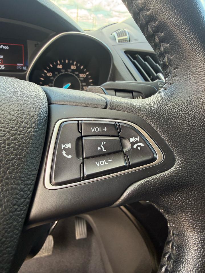 Ford Escape Titanium FWD 2017