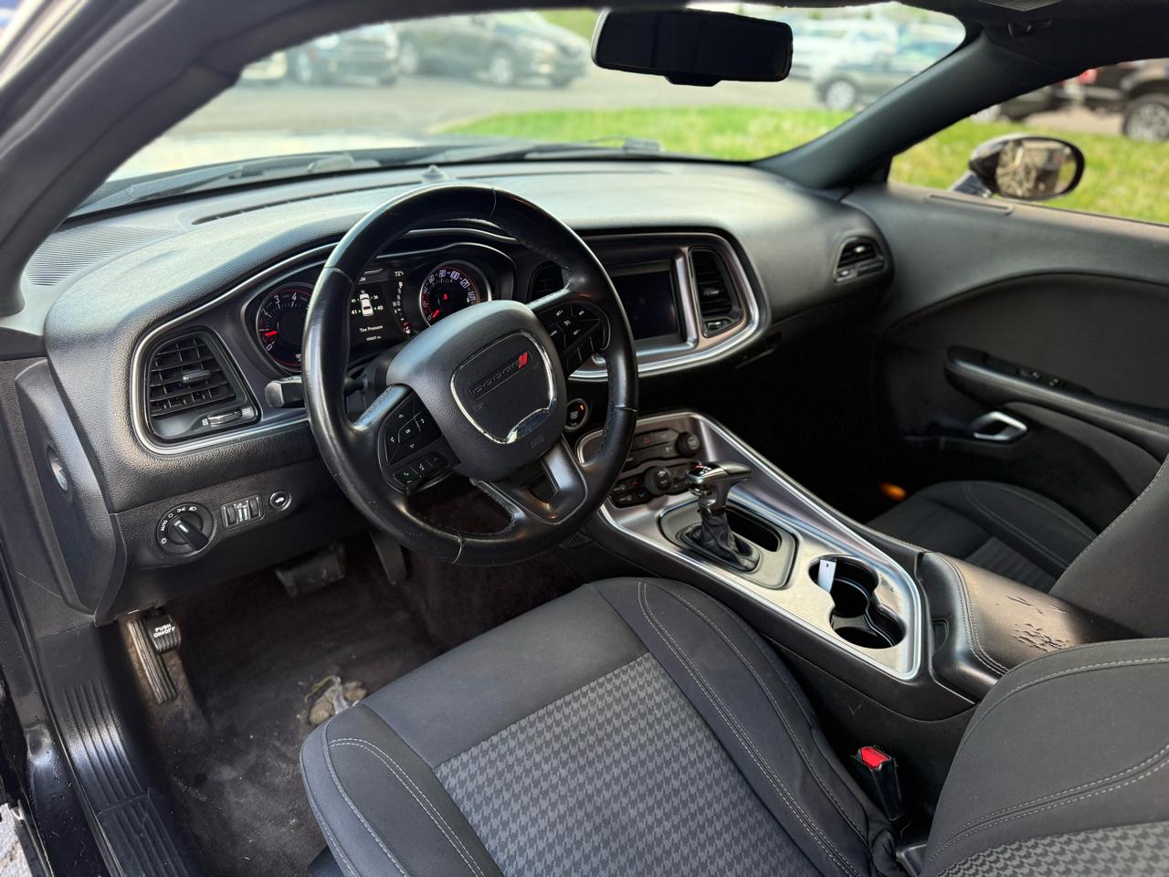 Dodge Challenger SXT 2019