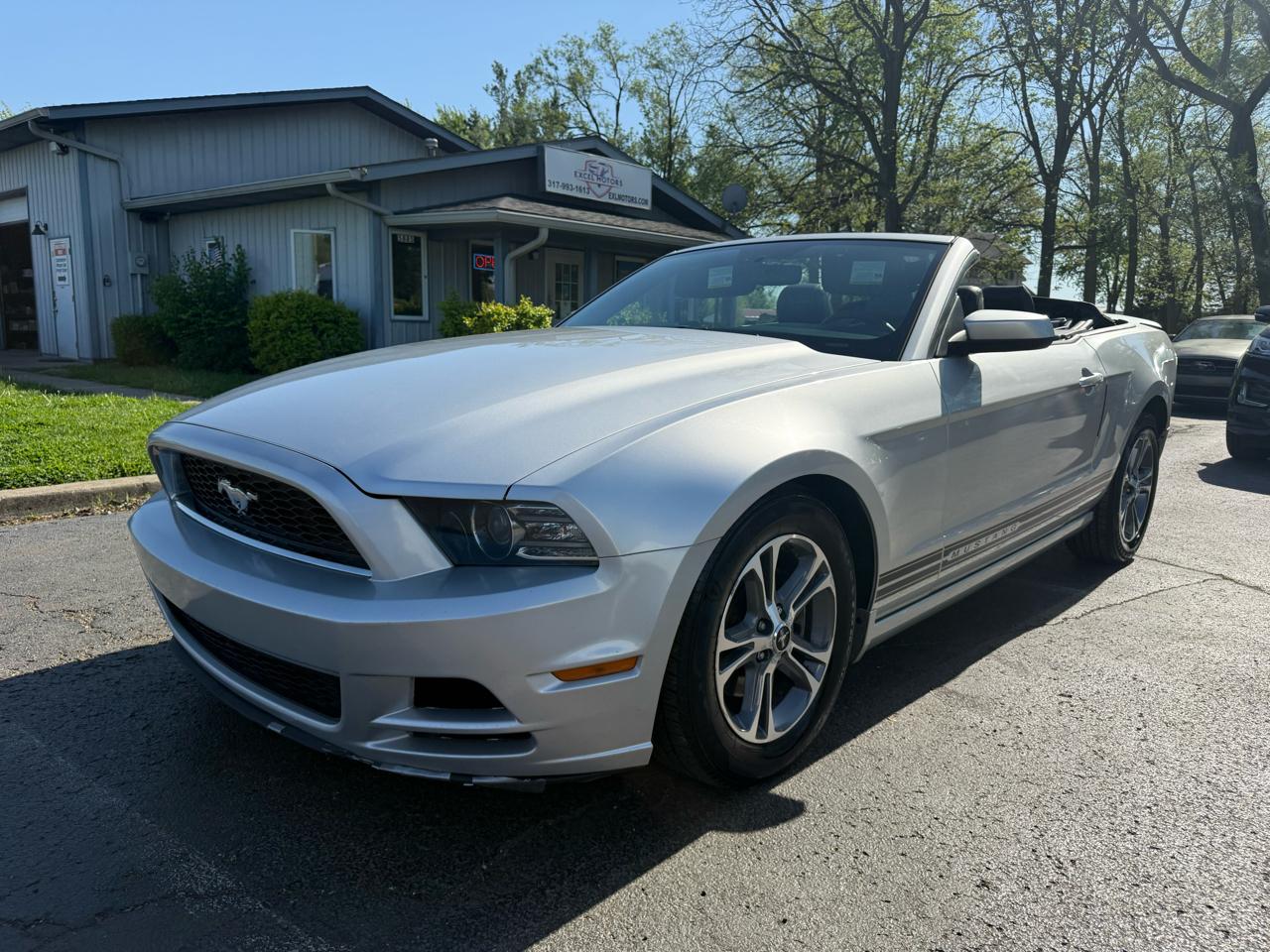 Ford Mustang V6 Convertible 2014