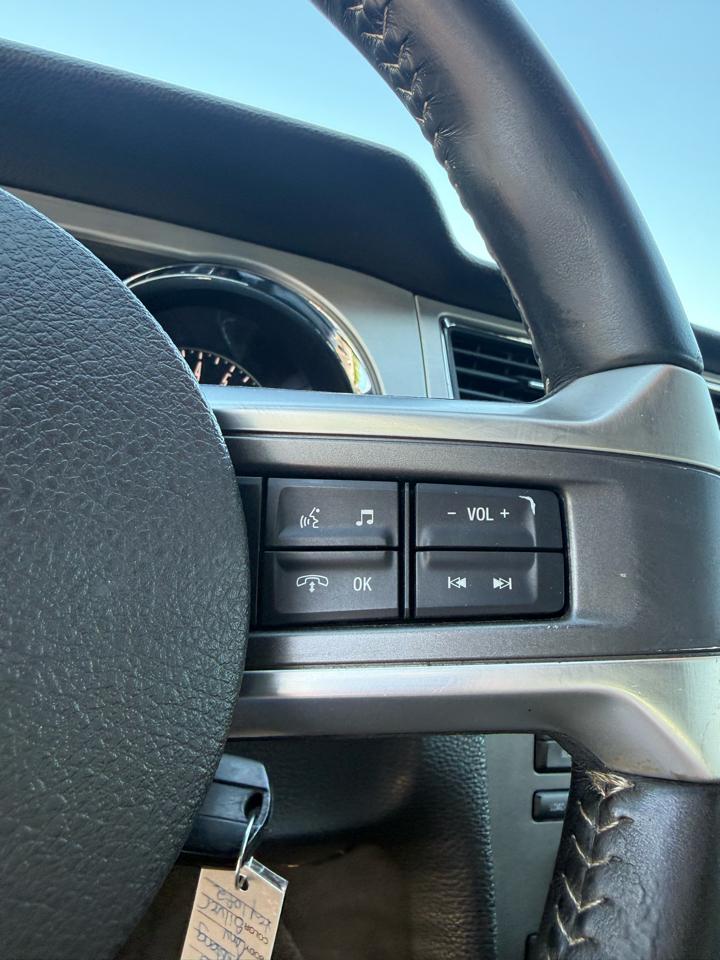 Ford Mustang V6 Convertible 2014