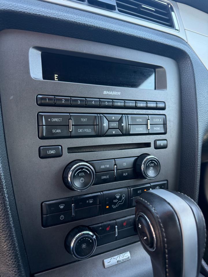 Ford Mustang V6 Convertible 2014