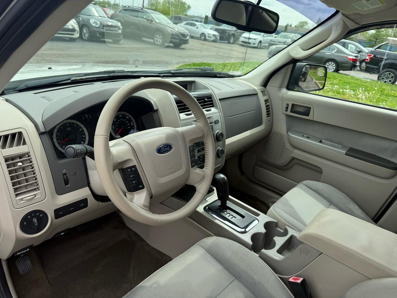 Ford Escape XLT FWD 2011