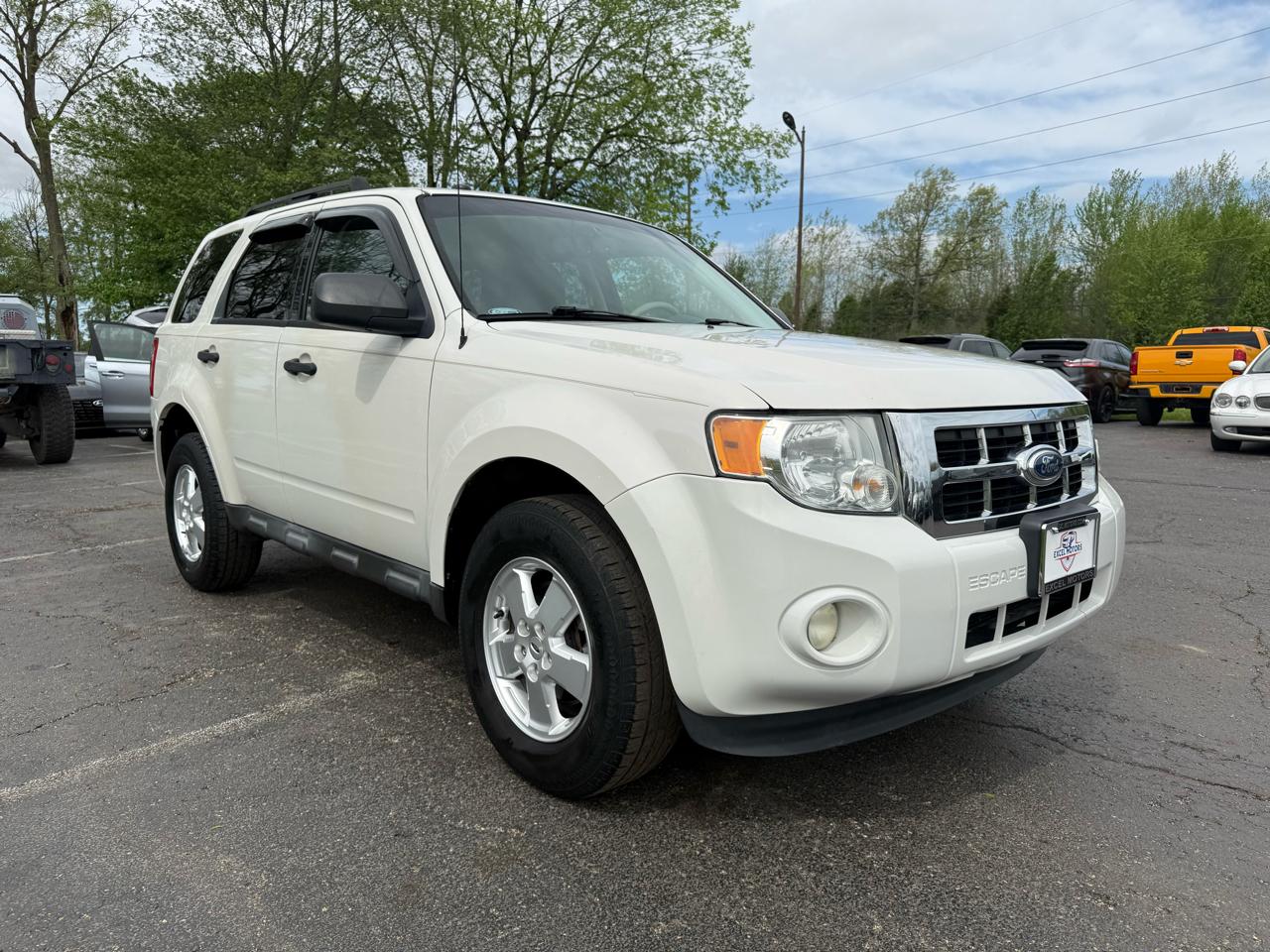 Ford Escape XLT FWD 2011