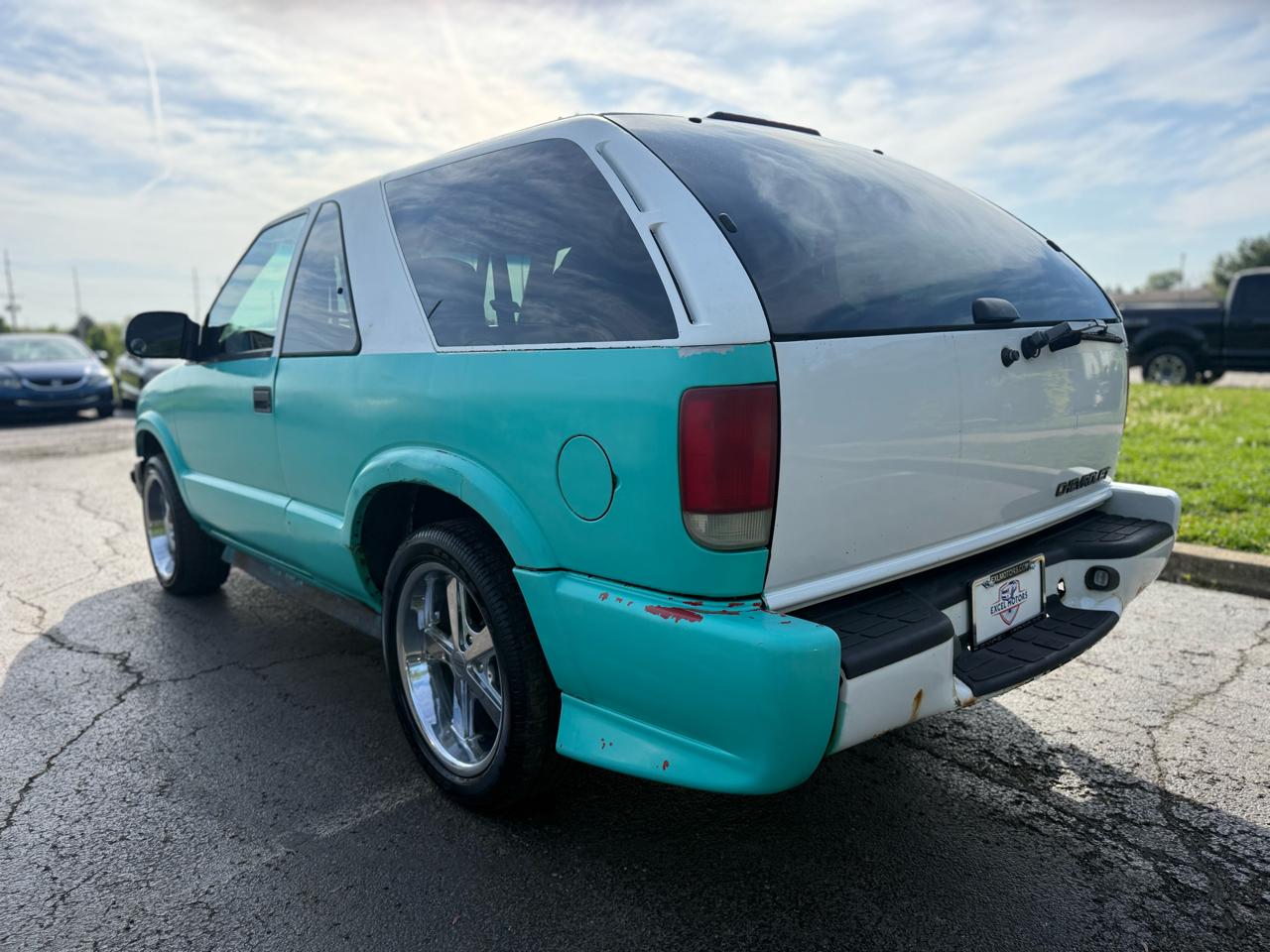 Chevrolet Blazer LS 2-Door 2WD 2001