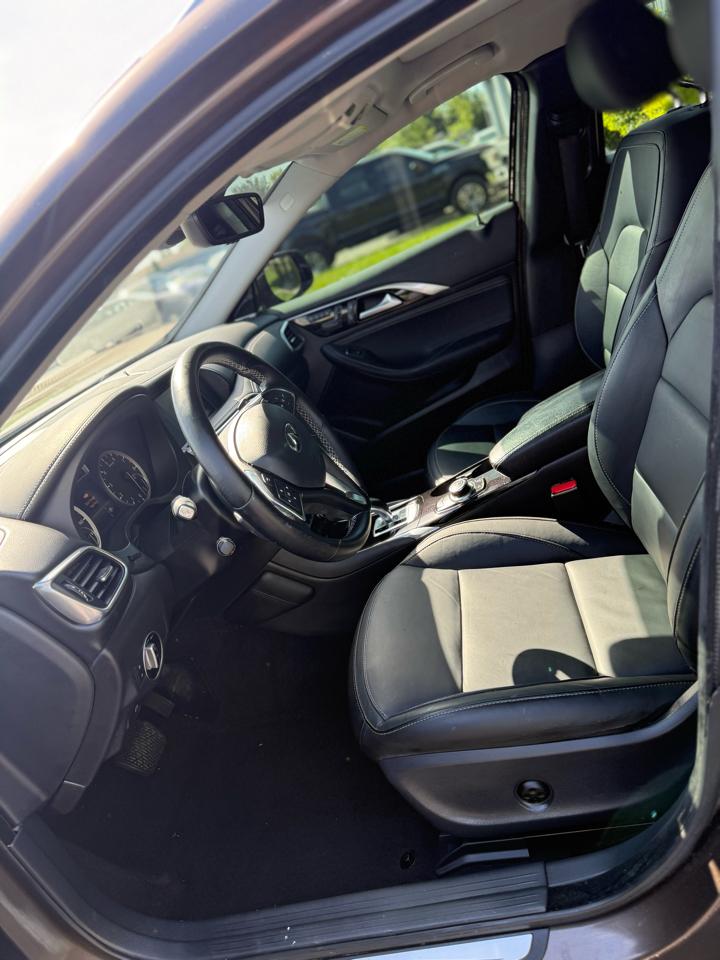 Infiniti QX30 Luxury AWD 2017