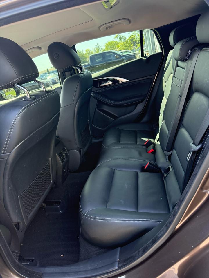 Infiniti QX30 Luxury AWD 2017