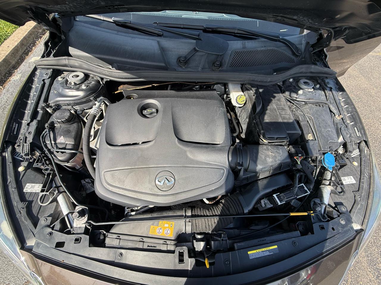 Infiniti QX30 Luxury AWD 2017