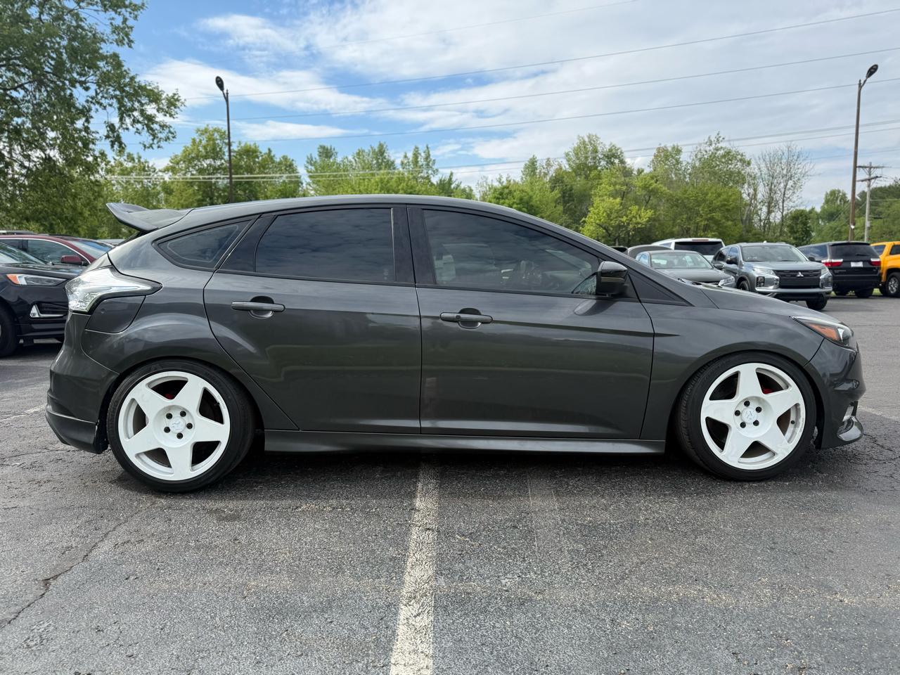 Ford Focus ST Hatch 2017