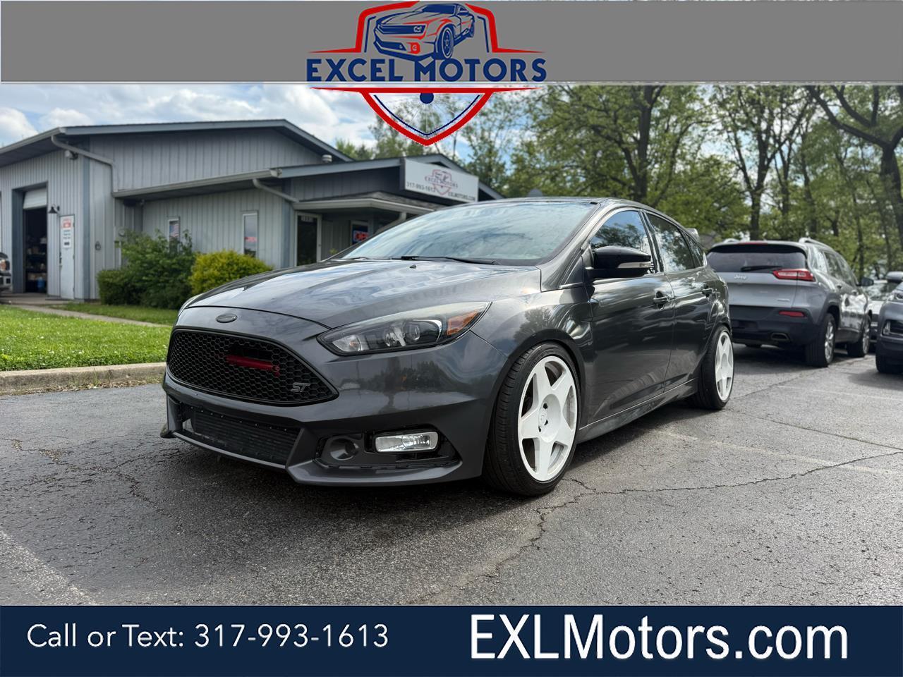 2017 Ford Focus ST Hatch