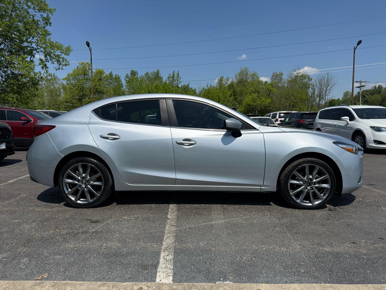 Mazda MAZDA3 4dr Sdn Auto s Touring 2018