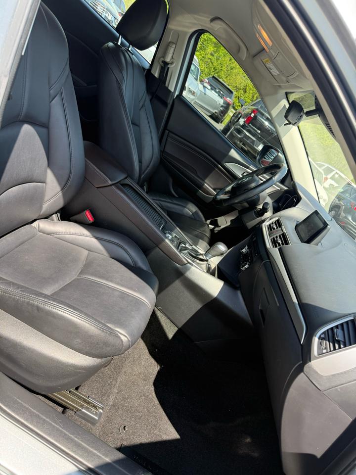 Mazda MAZDA3 4dr Sdn Auto s Touring 2018