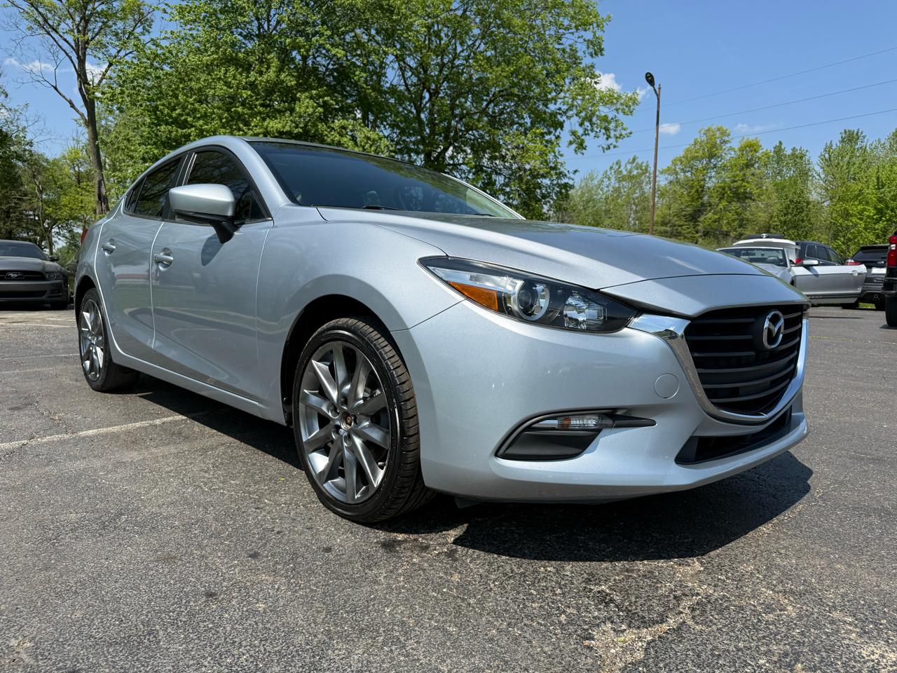 Mazda MAZDA3 4dr Sdn Auto s Touring 2018