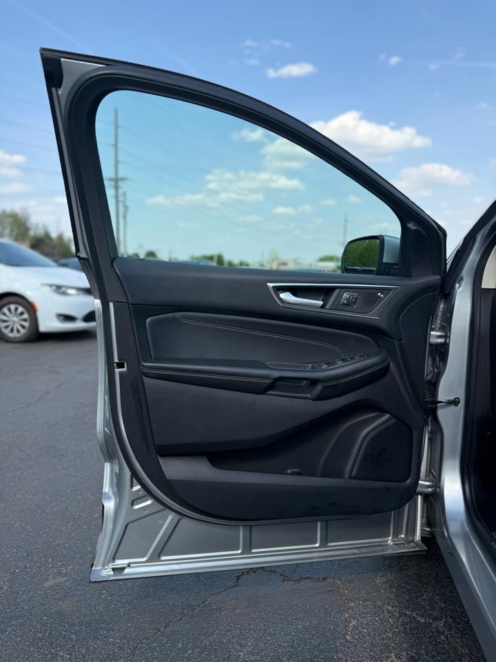 Ford Edge Titanium AWD 2022