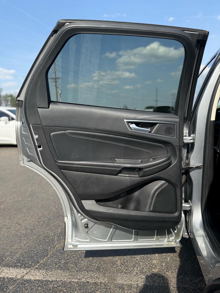 Ford Edge Titanium AWD 2022