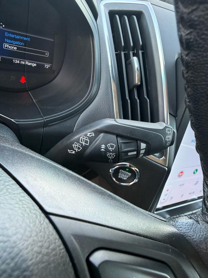 Ford Edge Titanium AWD 2022