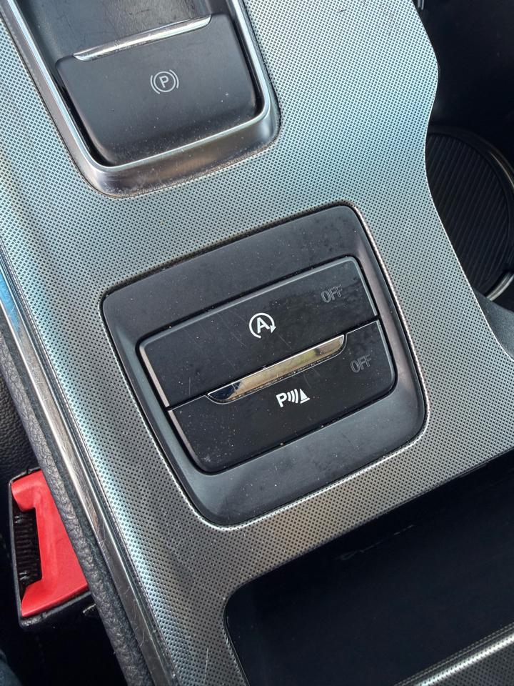 Ford Edge Titanium AWD 2022